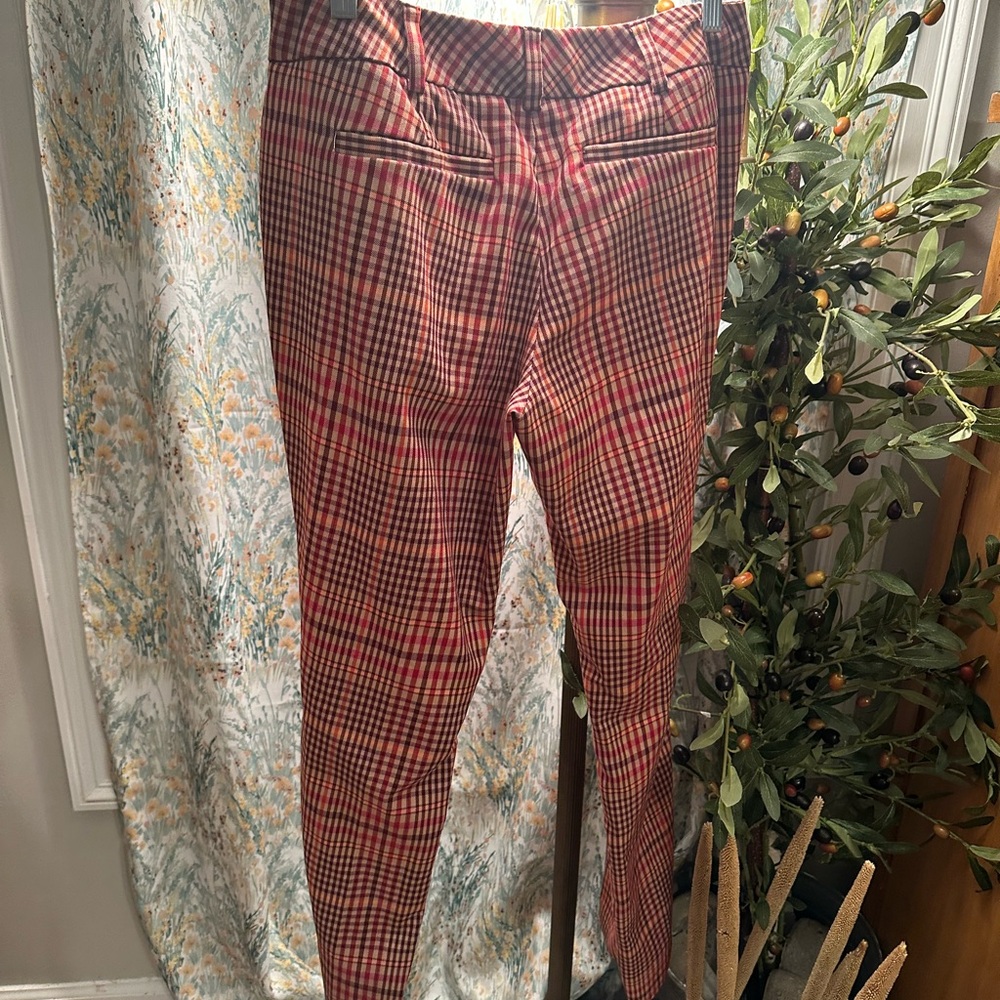 7th Avenue Trousers
Stylish Red Checkered Women’s Pants - Picture 7 of 8